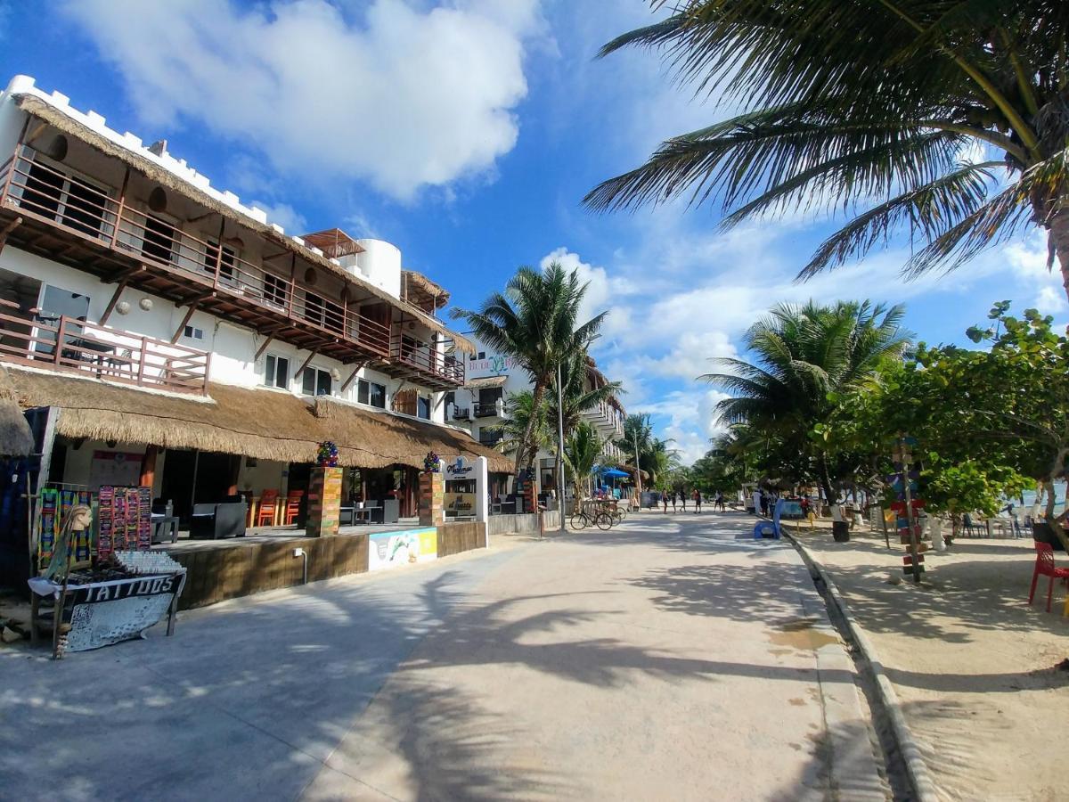 El Fuerte Beach Apartments Mahahual Bagian luar foto