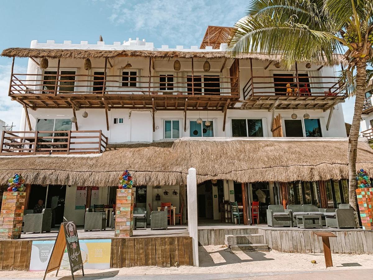 El Fuerte Beach Apartments Mahahual Bagian luar foto