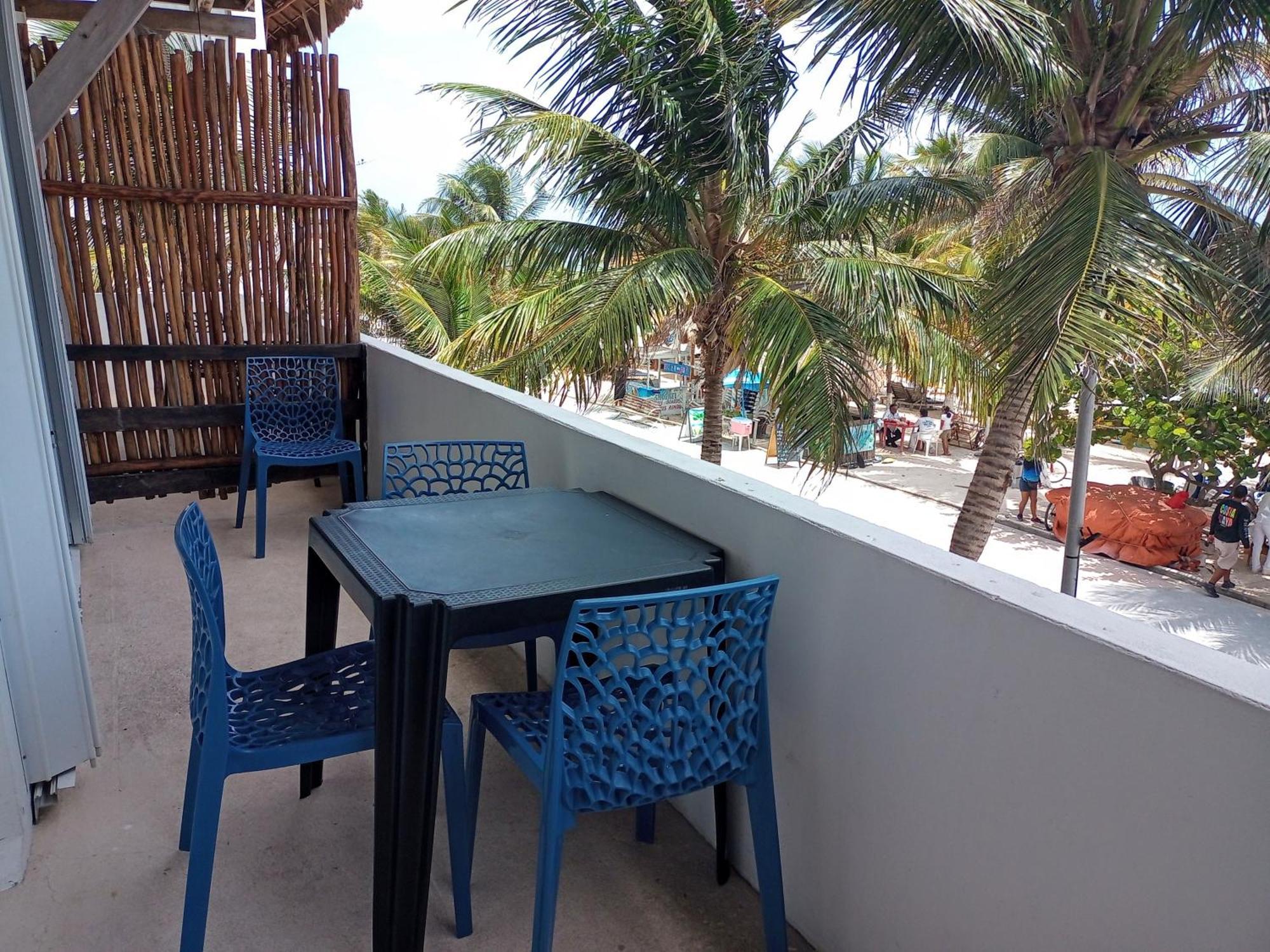 El Fuerte Beach Apartments Mahahual Ruang foto